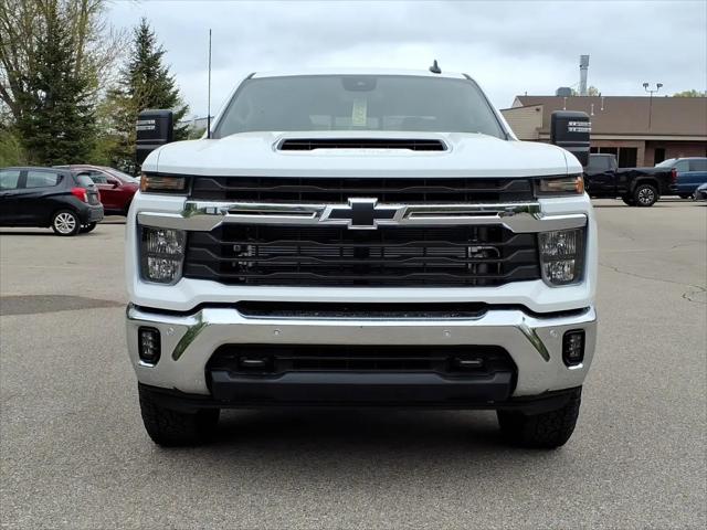 2026 Chevrolet Silverado 2500HD Crew Cab, Standard Bed, LT, 4WD