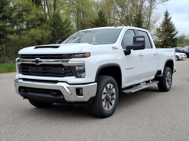 2026 Chevrolet Silverado 2500HD Crew Cab, Standard Bed, LT, 4WD