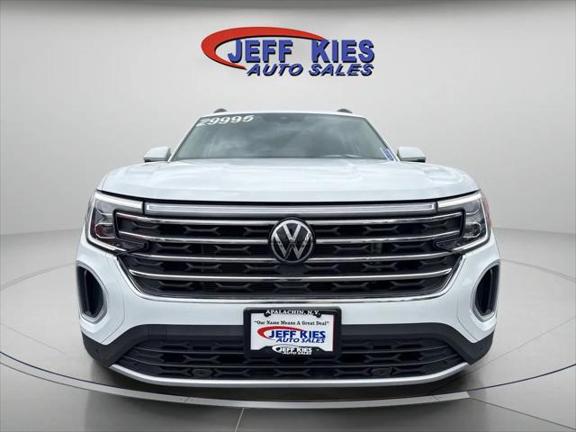 2024 Volkswagen Atlas 2.0T SE w/Technology