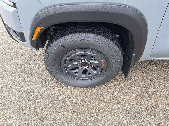 2026 Nissan Frontier Crew Cab Long Bed PRO-4X 4x4