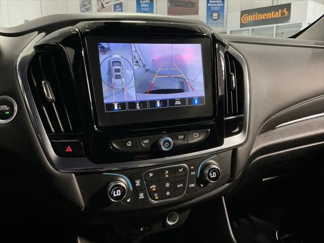 2023 Chevrolet Traverse AWD LT Cloth