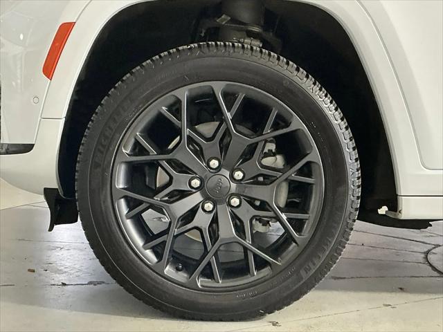 2025 Jeep Grand Cherokee L Summit Reserve 4x4