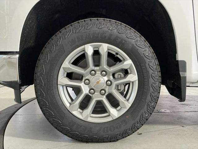 2026 Chevrolet Silverado 1500 4WD Crew Cab Standard Bed LT