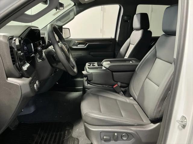 2026 Chevrolet Silverado 1500 4WD Crew Cab Standard Bed LT