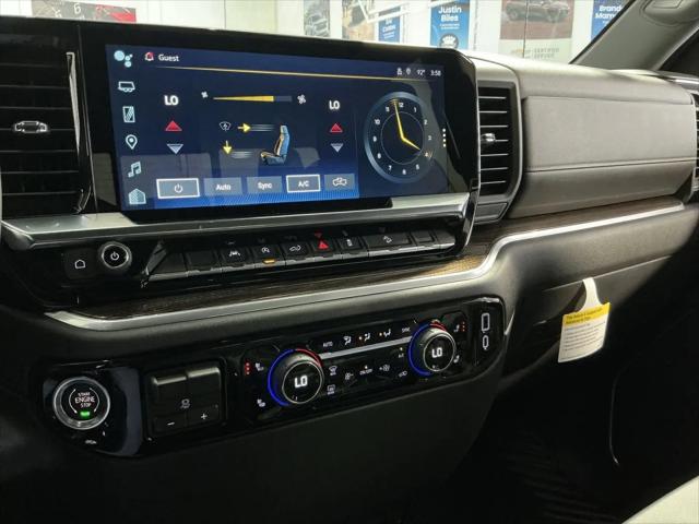 2026 Chevrolet Silverado 1500 4WD Crew Cab Standard Bed LT