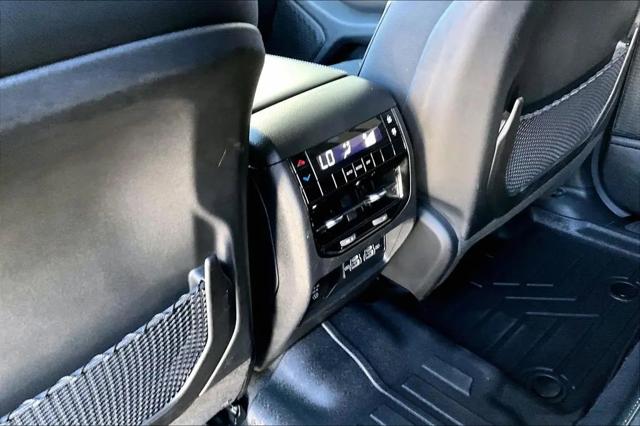 2024 Jeep Grand Cherokee L Altitude X 4x4