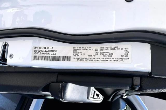 2024 Jeep Grand Cherokee L Altitude X 4x4