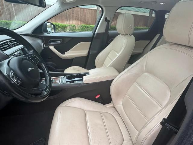 2017 Jaguar F-PACE 35t Prestige