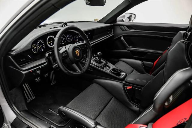 2023 Porsche 911 GT3 w/Touring Package