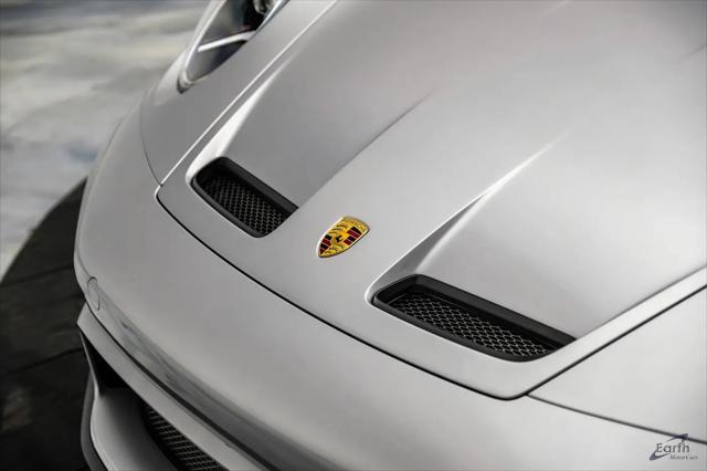 2023 Porsche 911 GT3 w/Touring Package