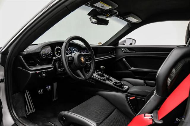 2023 Porsche 911 GT3 w/Touring Package