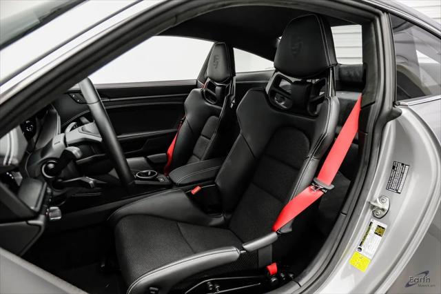 2023 Porsche 911 GT3 w/Touring Package