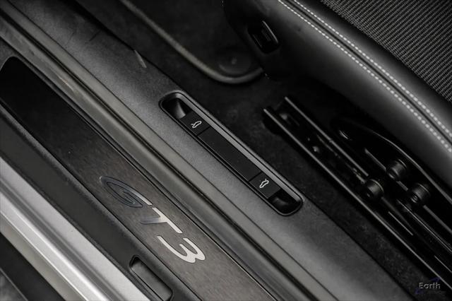 2023 Porsche 911 GT3 w/Touring Package