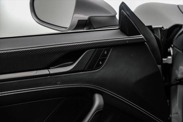 2023 Porsche 911 GT3 w/Touring Package