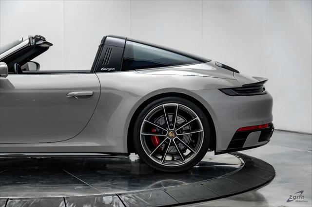 2022 Porsche 911 Targa 4S