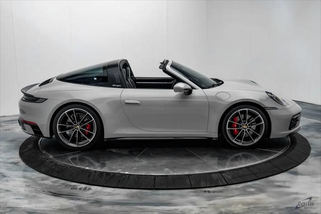 2022 Porsche 911 Targa 4S