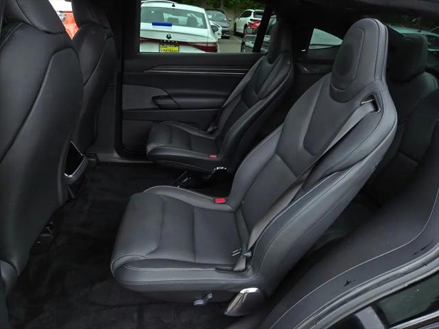 2022 Tesla Model X Plaid Tri Motor All-Wheel Drive