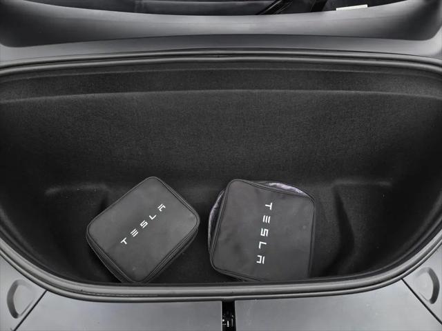 2022 Tesla Model X Plaid Tri Motor All-Wheel Drive