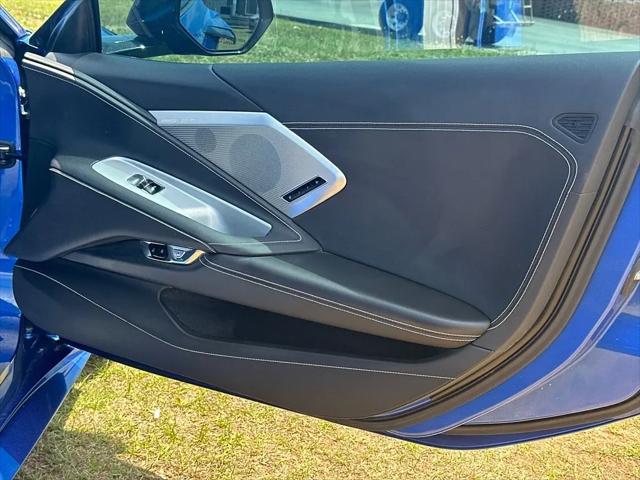 2023 Chevrolet Corvette Stingray RWD Coupe 2LT