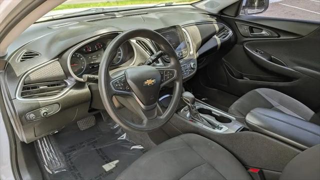 2022 Chevrolet Malibu FWD LT