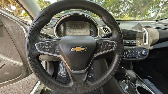 2022 Chevrolet Malibu FWD LT