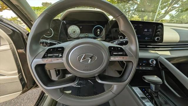 2022 Hyundai Elantra SEL