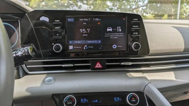 2022 Hyundai Elantra SEL