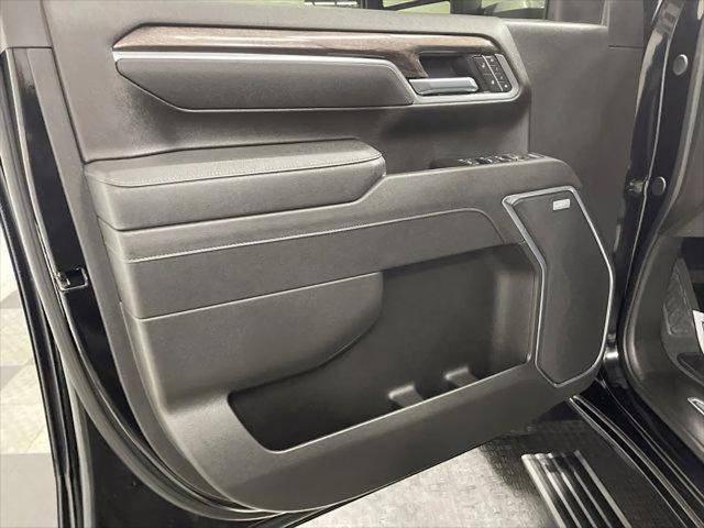2025 Chevrolet Silverado 2500HD 4WD Crew Cab Standard Bed LTZ