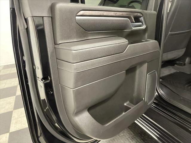 2025 Chevrolet Silverado 2500HD 4WD Crew Cab Standard Bed LTZ