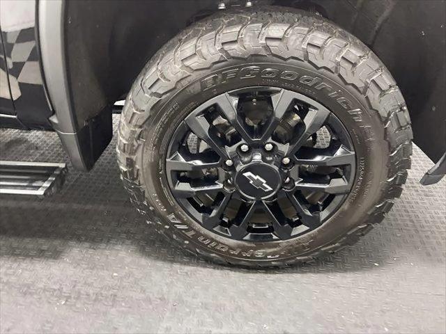 2025 Chevrolet Silverado 2500HD 4WD Crew Cab Standard Bed LTZ