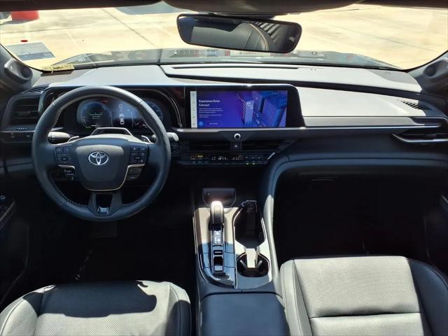 2024 Toyota Crown Platinum