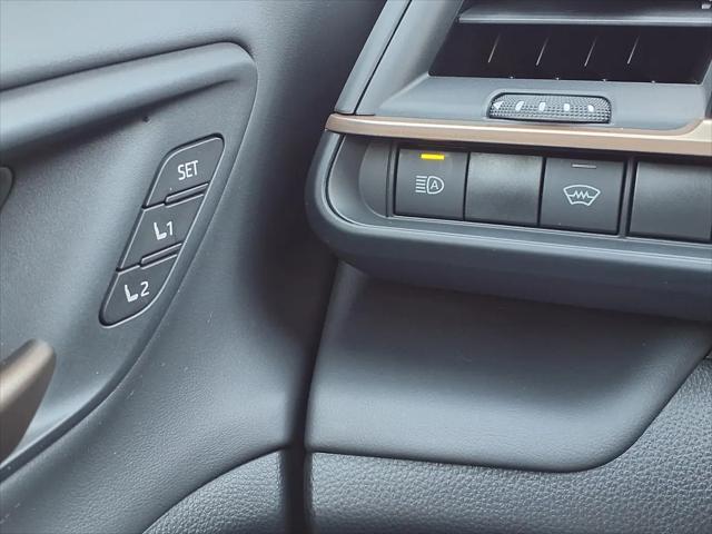 2024 Toyota Crown Platinum