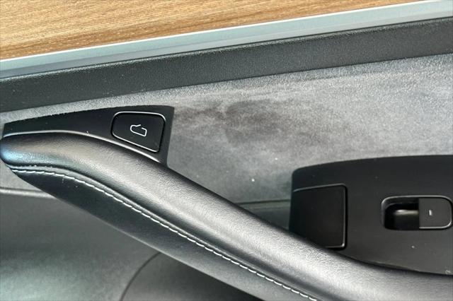 2022 Tesla Model 3 Long Range Dual Motor All-Wheel Drive