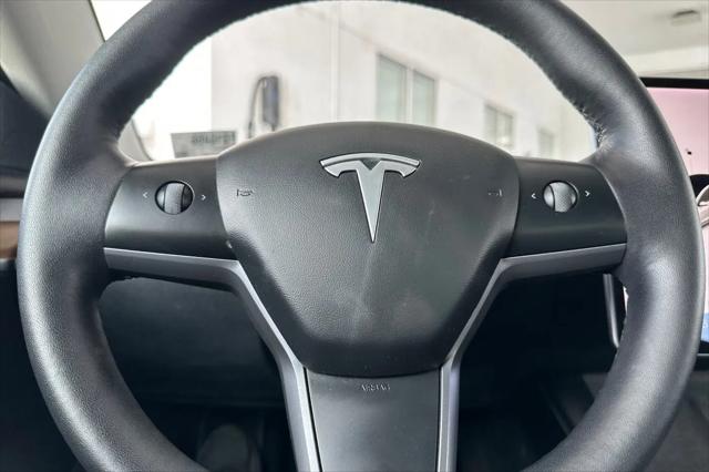 2022 Tesla Model 3 Long Range Dual Motor All-Wheel Drive