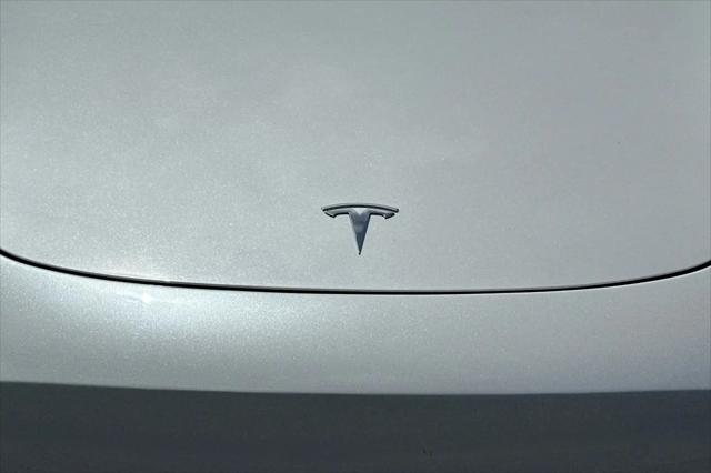 2022 Tesla Model 3 Long Range Dual Motor All-Wheel Drive