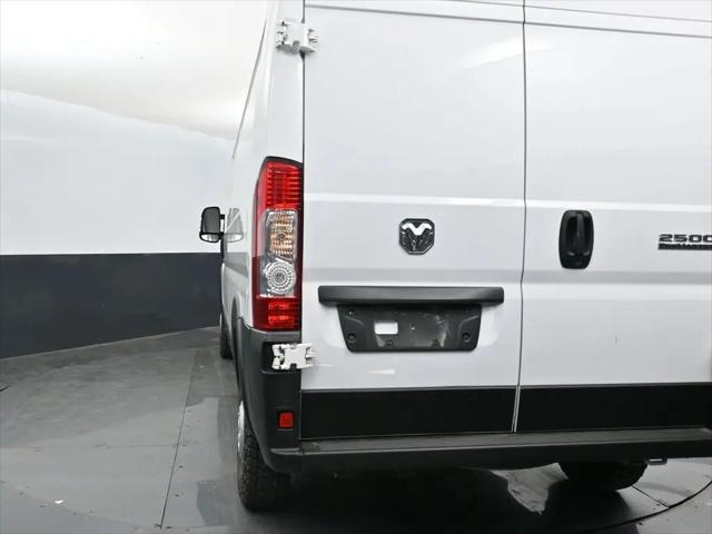2025 Ram ProMaster 2500 Cargo Van Tradesman High Roof 159" WB w/Pass Seat