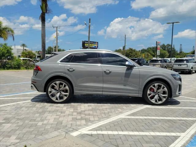 2024 Audi RS Q8 TFSI quattro Tiptronic