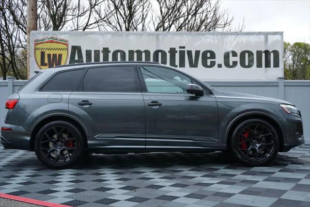 2025 Audi SQ7 Premium Plus TFSI quattro Tiptronic