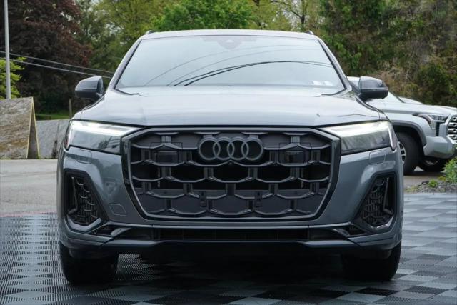 2025 Audi SQ7 Premium Plus TFSI quattro Tiptronic