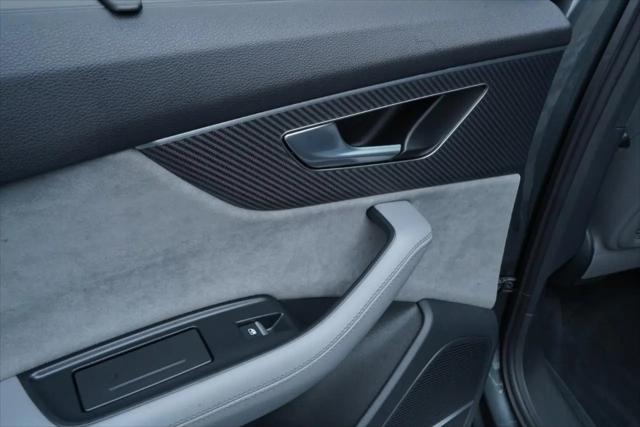 2025 Audi SQ7 Premium Plus TFSI quattro Tiptronic