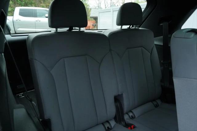 2025 Audi SQ7 Premium Plus TFSI quattro Tiptronic