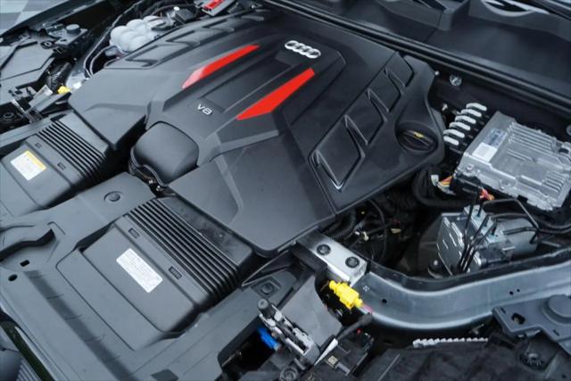 2025 Audi SQ7 Premium Plus TFSI quattro Tiptronic