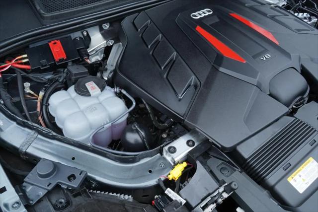 2025 Audi SQ7 Premium Plus TFSI quattro Tiptronic