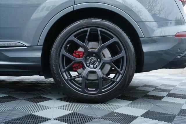 2025 Audi SQ7 Premium Plus TFSI quattro Tiptronic