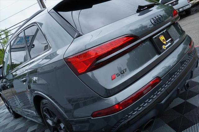 2025 Audi SQ7 Premium Plus TFSI quattro Tiptronic