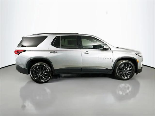 2023 Chevrolet Traverse FWD RS