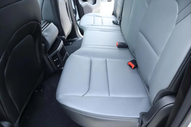 2026 Ram 1500 Tradesman Quad Cab 4x4 64 Box