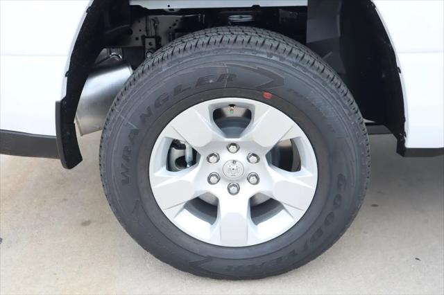 2026 Ram 1500 Tradesman Quad Cab 4x4 64 Box