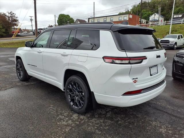 2026 Jeep Grand Cherokee L Summit 4x4