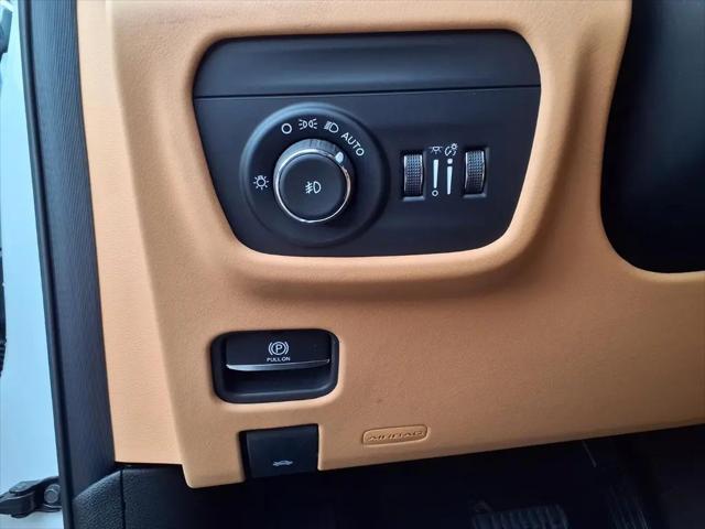 2026 Jeep Grand Cherokee L Summit 4x4